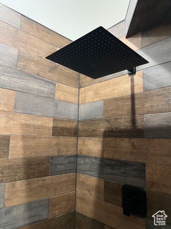 Image 15 of property listing at 195 E 3575 N, North Ogden, UT 84414