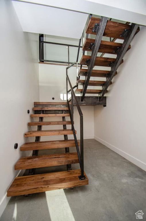 Image 22 of property listing at 195 E 3575 N, North Ogden, UT 84414