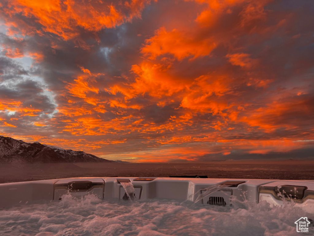 Image 30 of property listing at 195 E 3575 N, North Ogden, UT 84414