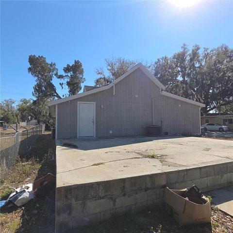 416 W BROADWAY STREET, Fort Meade, FL 33841