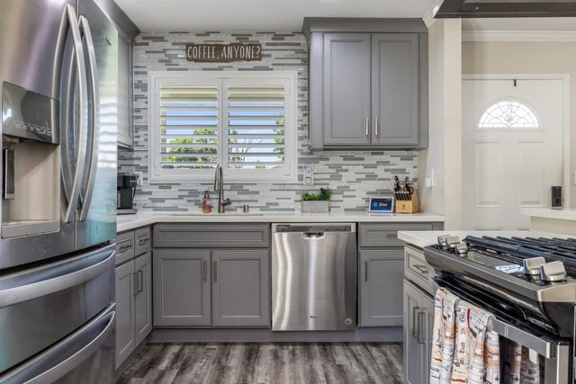 4808 Corona Way, Denair, CA 95316