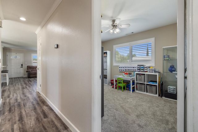 4808 Corona Way, Denair, CA 95316