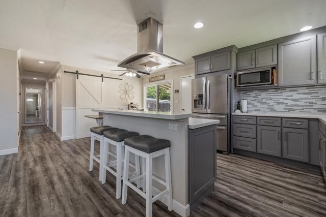 4808 Corona Way, Denair, CA 95316