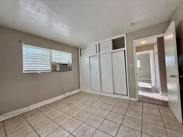 1241 W River Drive Unit 4, Margate, FL 33063