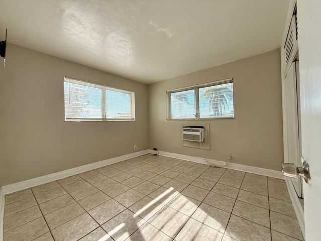 1241 W River Drive Unit 4, Margate, FL 33063