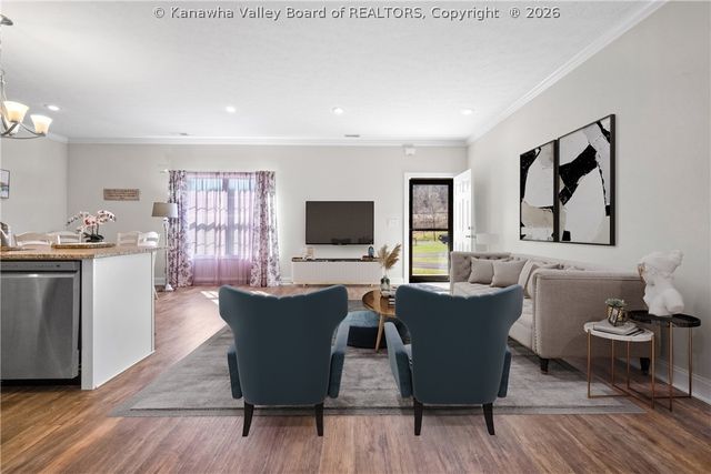 2935 Newhouse Drive, Charleston, WV 25302