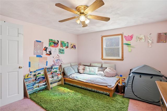 25 Daniel Drive, Coventry, RI 02816