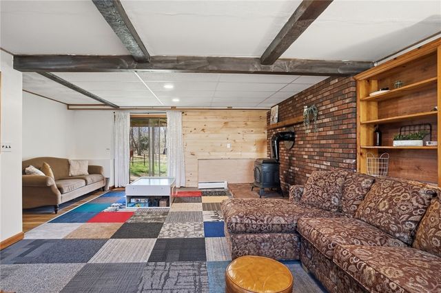 25 Daniel Drive, Coventry, RI 02816