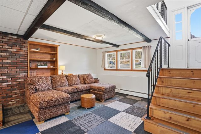 25 Daniel Drive, Coventry, RI 02816