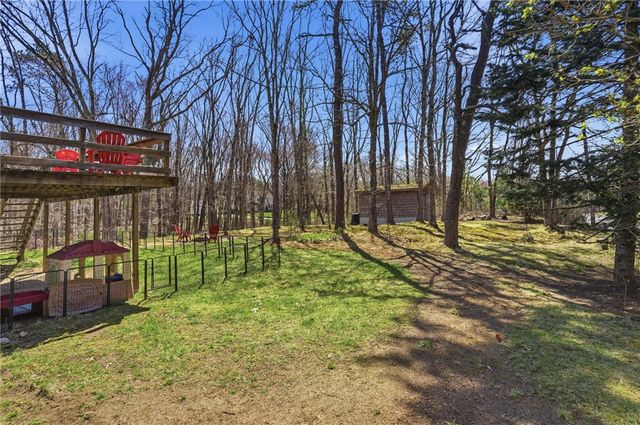 25 Daniel Drive, Coventry, RI 02816