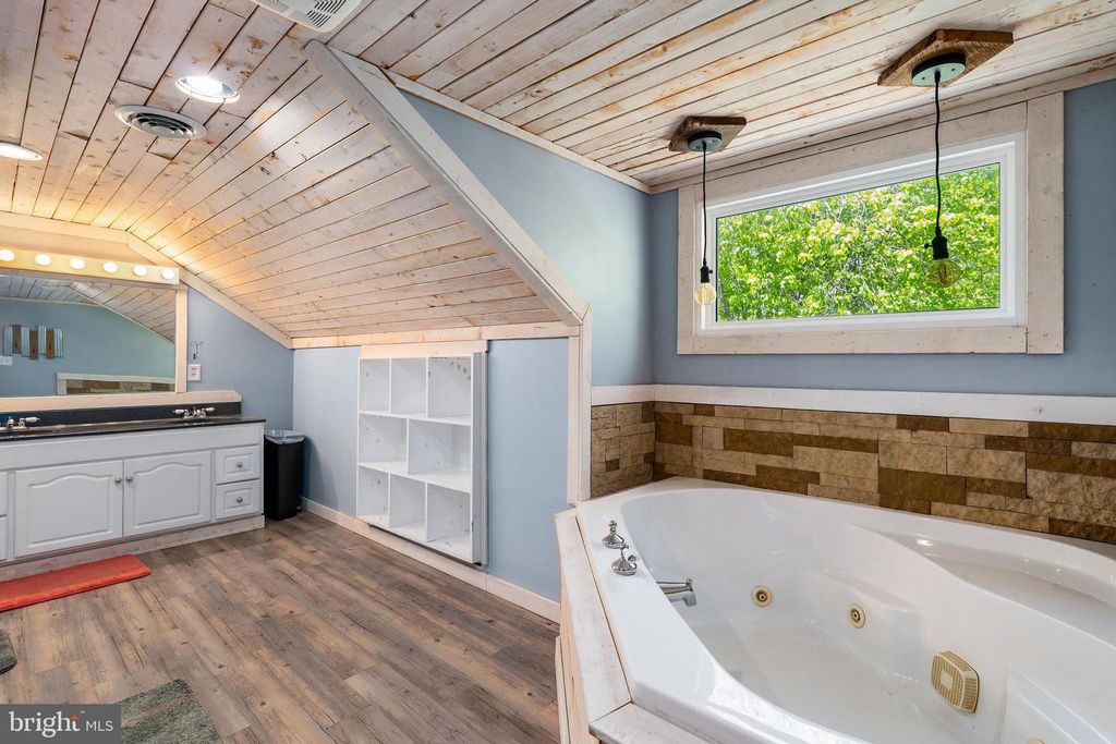 Image 28 of property listing at 630 W OLD PHILADELPHIA RD, North East, MD 21901