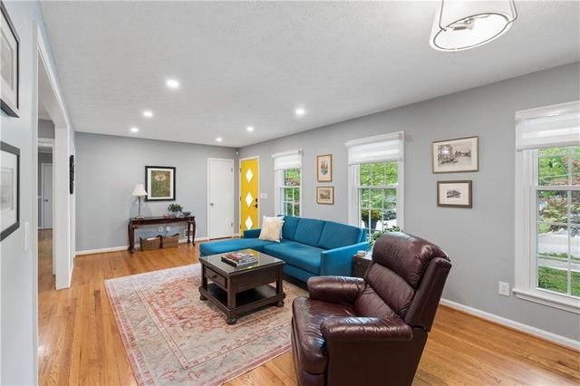 2627 Sterling Acres Drive, Tucker, GA 30084