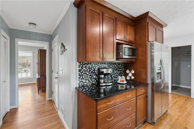 2627 Sterling Acres Drive, Tucker, GA 30084