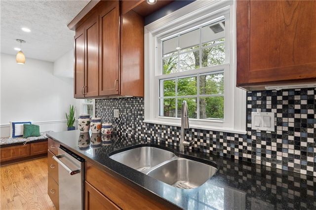 2627 Sterling Acres Drive, Tucker, GA 30084