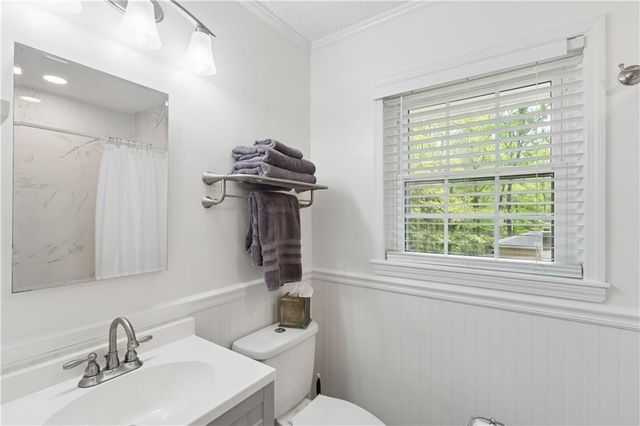 2627 Sterling Acres Drive, Tucker, GA 30084