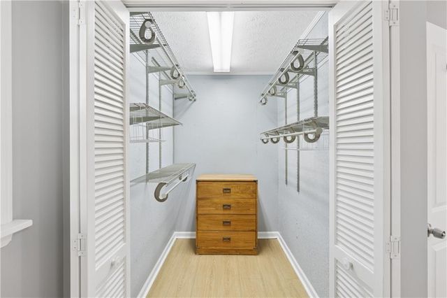 2627 Sterling Acres Drive, Tucker, GA 30084