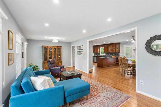 2627 Sterling Acres Drive, Tucker, GA 30084