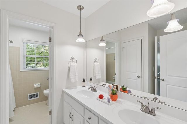 2627 Sterling Acres Drive, Tucker, GA 30084