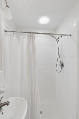 2627 Sterling Acres Drive, Tucker, GA 30084