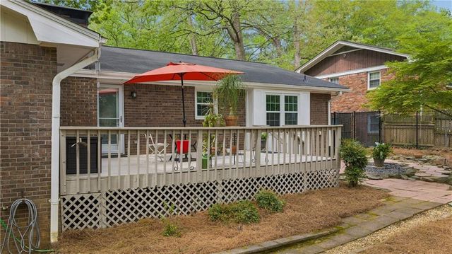 2627 Sterling Acres Drive, Tucker, GA 30084