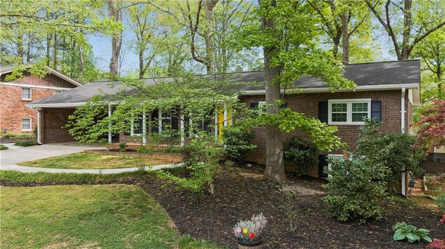 2627 Sterling Acres Drive, Tucker, GA 30084