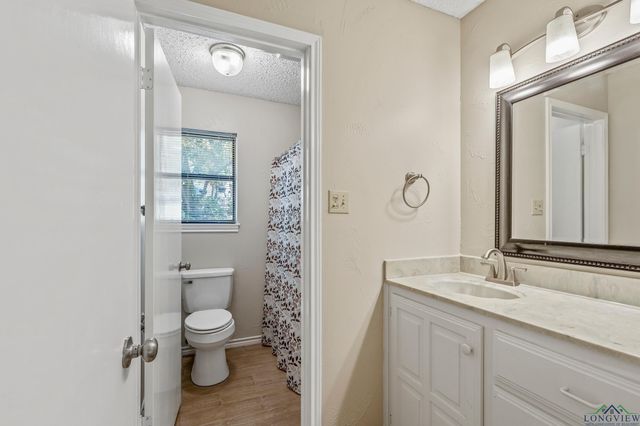 222 County Road 2430, Mineola, TX 75773