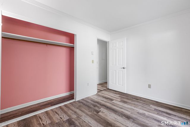 8 Rose Lane 10-11, Danbury, CT 06811