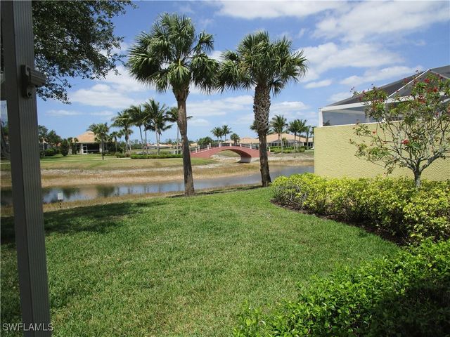 8677 Erice CT, Naples, FL 34114