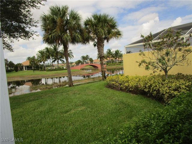 8677 Erice CT, Naples, FL 34114