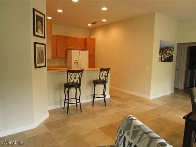 8677 Erice CT, Naples, FL 34114