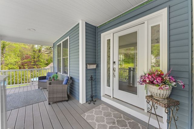22 Jacobs Rd, Southbridge, MA 01550