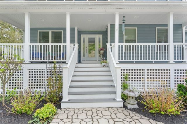 22 Jacobs Rd, Southbridge, MA 01550