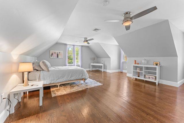 22 Jacobs Rd, Southbridge, MA 01550