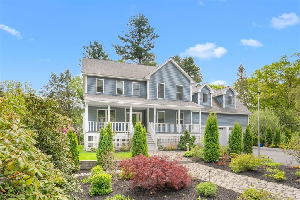 22 Jacobs Rd, Southbridge, MA 01550