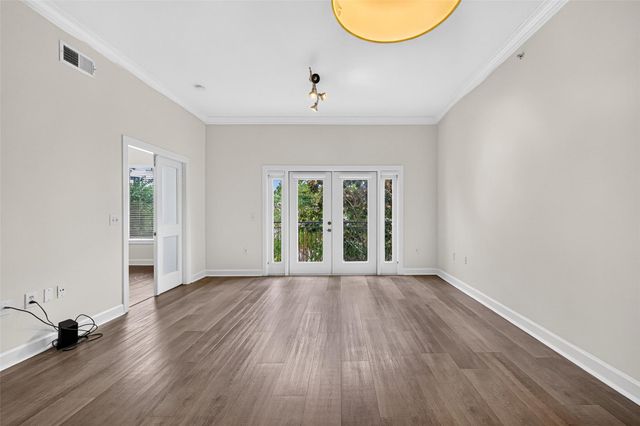 100 Willard Street 21, Houston, TX 77006