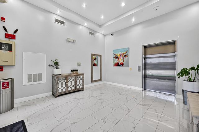 100 Willard Street 21, Houston, TX 77006