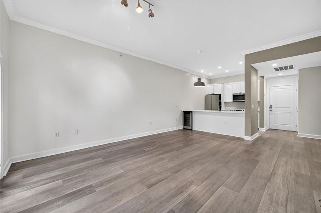 100 Willard Street 21, Houston, TX 77006