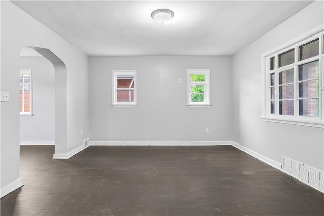 700 Large Avenue, Clairton, PA 15025