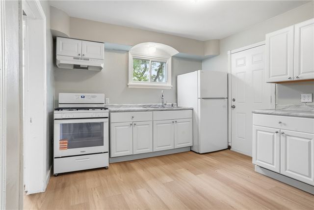 700 Large Avenue, Clairton, PA 15025