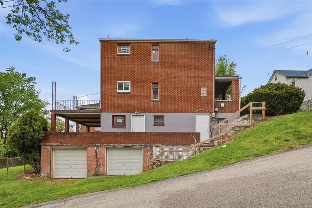 700 Large Avenue, Clairton, PA 15025