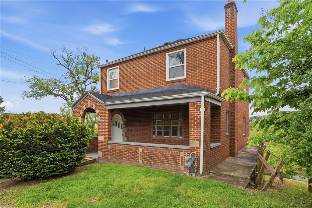 700 Large Avenue, Clairton, PA 15025