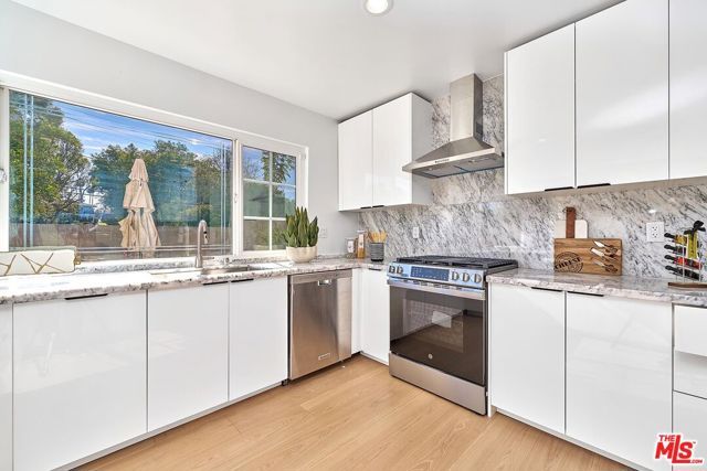 364 Cienaga Drive, Fullerton, CA 92835