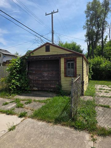 14056 Grandville Avenue, Detroit, MI 48223