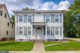 18 MAIN ST #UNIT A, Pennsville, NJ 08070