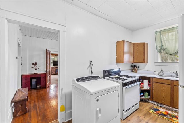 1206 8th Street, Brownwood, TX 76802