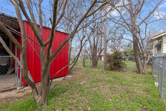 1206 8th Street, Brownwood, TX 76802