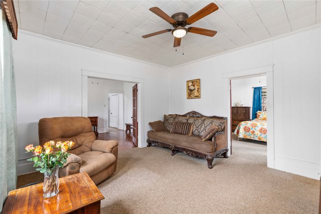 1206 8th Street, Brownwood, TX 76802