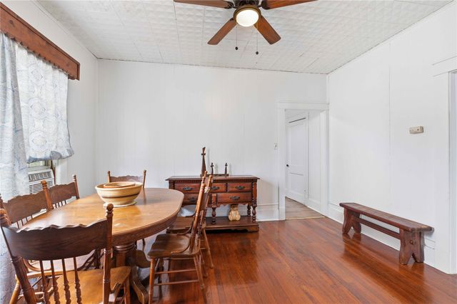 1206 8th Street, Brownwood, TX 76802