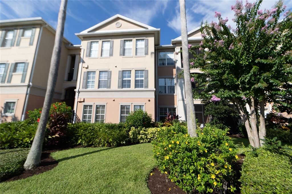 Image 2 of property listing at 8168 BOAT HOOK LOOP 107, Windermere, FL 34786