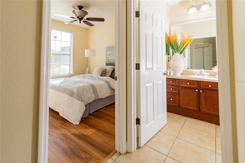 Image 20 of property listing at 8168 BOAT HOOK LOOP 107, Windermere, FL 34786